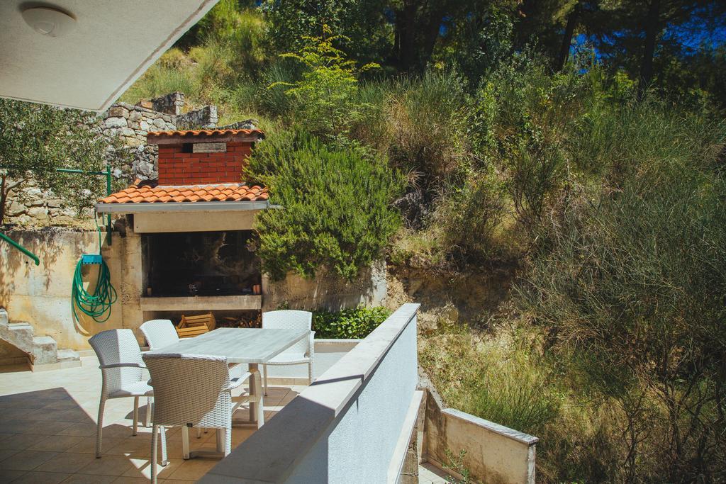 Apartments Dada Omis Luaran gambar